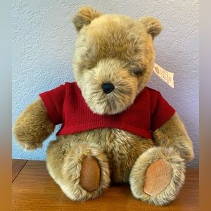 CLASSIC Pooh stuffed animal with tag